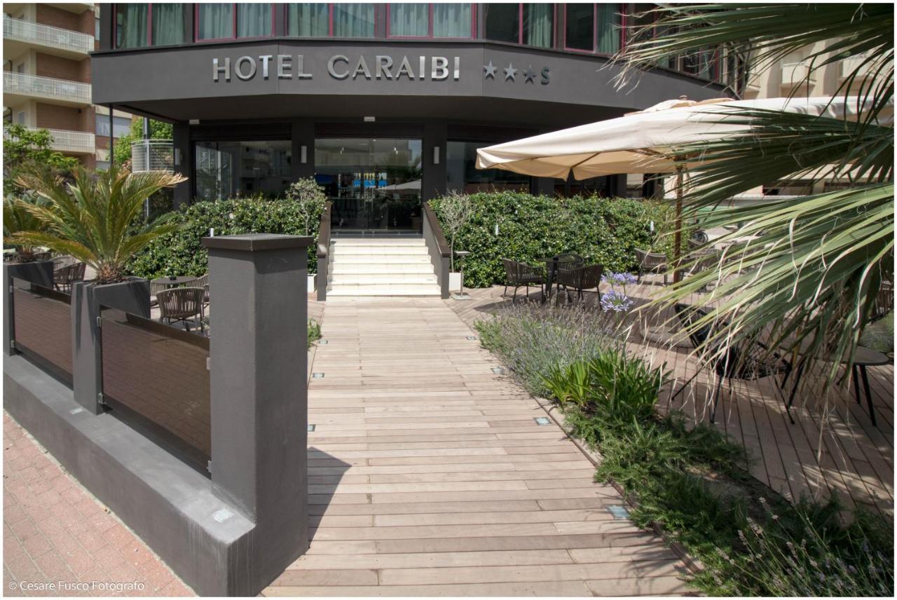 Hotel Caraibi Milano Marittima Exteriör bild
