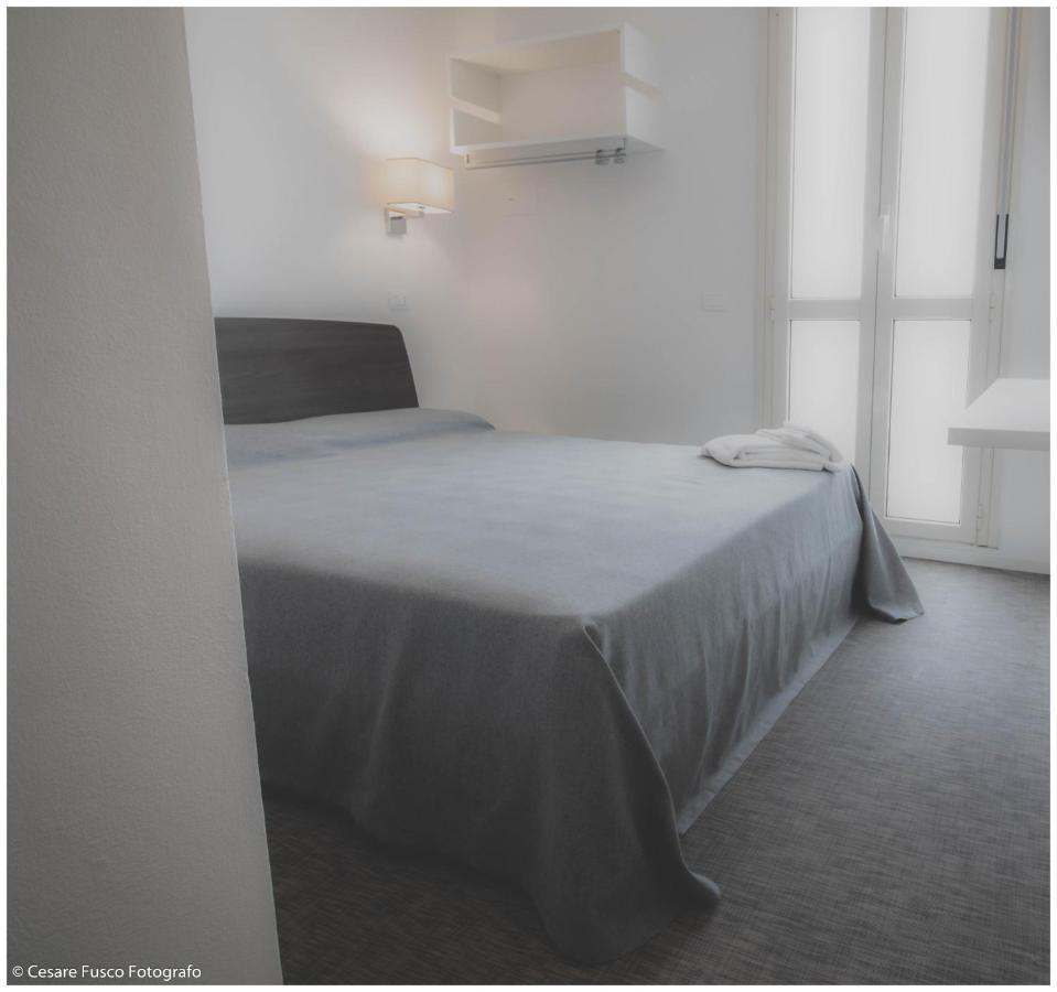 Hotel Caraibi Milano Marittima Exteriör bild